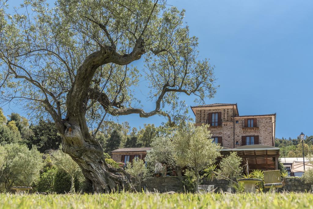 Hotel Hermitage Кастеллабате Экстерьер фото